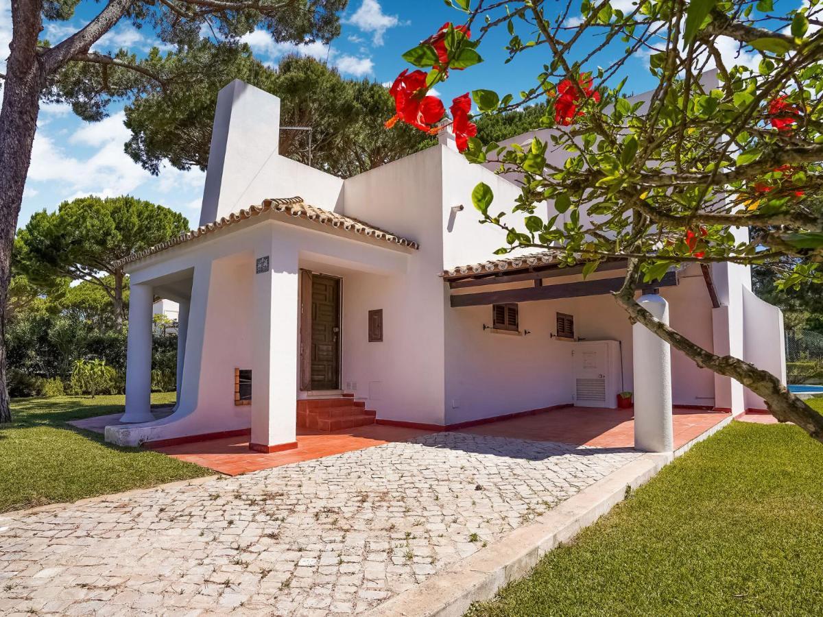 Lovely Villa In Vilamoura With Private Pool Exterior photo